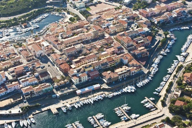 Hotel Cala Reale Stintino Exterior photo